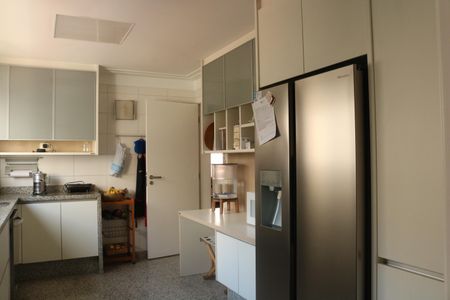 Apartamento para alugar com 267m², 4 quartos e 5 vagasCozinha