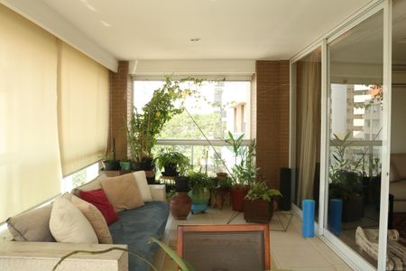 Apartamento para alugar com 267m², 4 quartos e 5 vagasVaranda gourmet