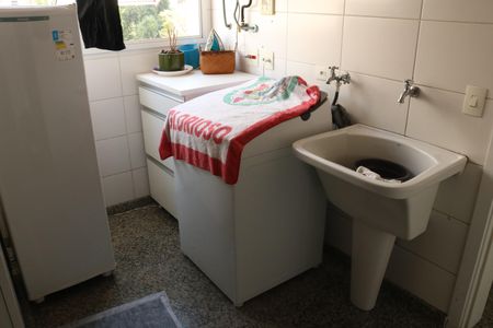 Apartamento para alugar com 267m², 4 quartos e 5 vagasÁrea de Serviço