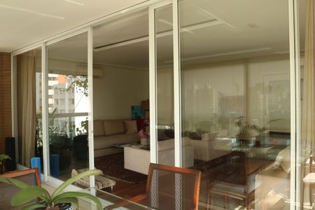 Apartamento para alugar com 267m², 4 quartos e 5 vagasVaranda gourmet