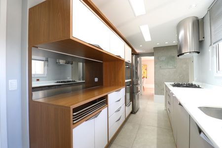 Apartamento para alugar com 202m², 3 quartos e 3 vagasCozinha