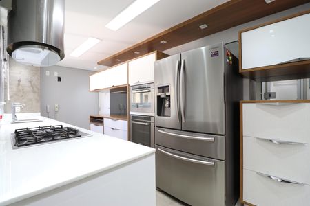 Apartamento para alugar com 202m², 3 quartos e 3 vagasCozinha