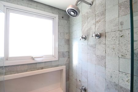 Apartamento para alugar com 202m², 3 quartos e 3 vagasBanheiro da Suíte 2