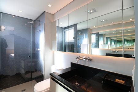 Apartamento para alugar com 202m², 3 quartos e 3 vagasBanheiro da Suíte 1