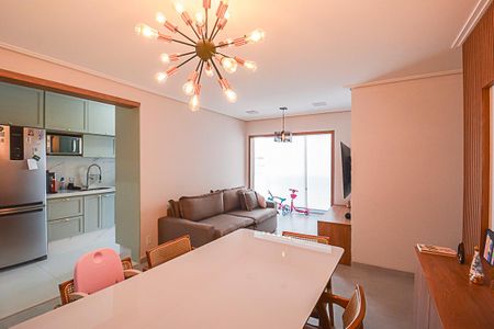 Apartamento à venda com 84m², 3 quartos e 2 vagasSala