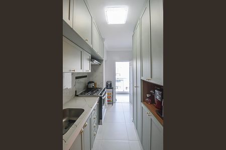 Apartamento à venda com 84m², 3 quartos e 2 vagasCozinha