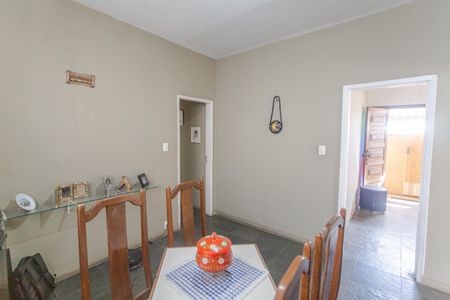 Casa à venda com 235m², 2 quartos e 1 vaga Casa à venda com 235m², 2 quartos e 1 vagaCopa