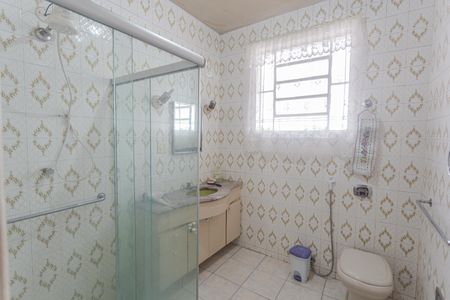 Casa à venda com 235m², 2 quartos e 1 vaga Casa à venda com 235m², 2 quartos e 1 vagaBanheiro Social