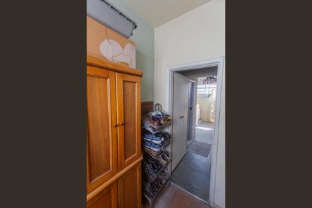 Casa à venda com 235m², 2 quartos e 1 vaga Casa à venda com 235m², 2 quartos e 1 vagaQuarto de Serviço