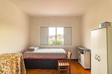 Casa à venda com 150m², 2 quartos e 2 vagas Casa à venda com 150m², 2 quartos e 2 vagasQuarto 1