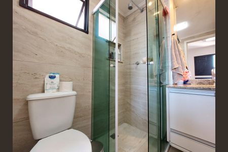 Apartamento à venda com 67m², 2 quartos e 1 vaga Apartamento à venda com 67m², 2 quartos e 1 vagaBanheiro da Suíte