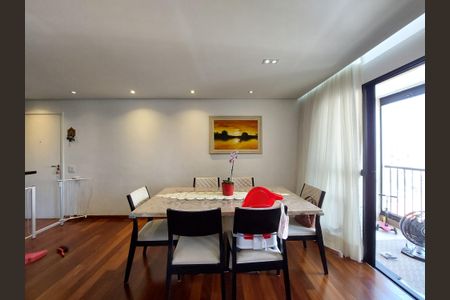 Apartamento à venda com 67m², 2 quartos e 1 vaga Apartamento à venda com 67m², 2 quartos e 1 vagaSala de Jantar