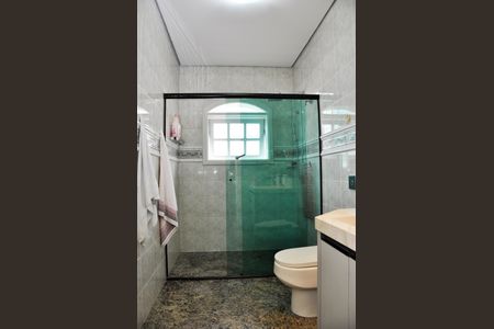 Casa à venda com 560m², 4 quartos e 4 vagas Casa à venda com 560m², 4 quartos e 4 vagasBanheiro da Suíte 3