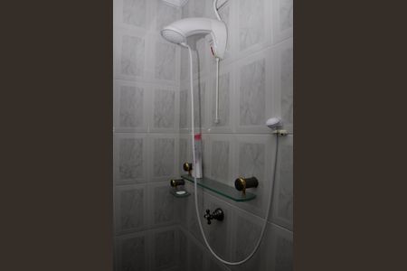 Casa à venda com 560m², 4 quartos e 4 vagas Casa à venda com 560m², 4 quartos e 4 vagasGaragem Banheiro