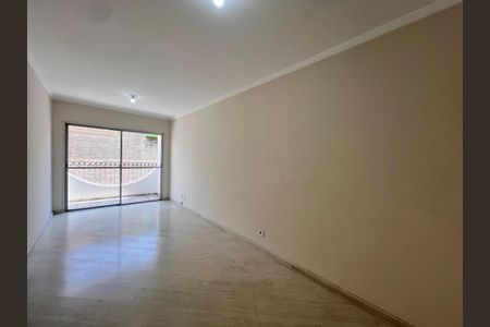 Apartamento à venda com 70m², 2 quartos e 1 vagaSala