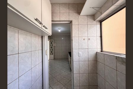 Apartamento à venda com 70m², 2 quartos e 1 vaga Apartamento à venda com 70m², 2 quartos e 1 vagaÁrea de Serviço