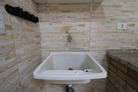 Casa à venda com 109m², 3 quartos e 2 vagasÁrea de Serviço