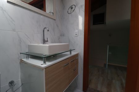 Casa à venda com 109m², 3 quartos e 2 vagasBanheiro 2