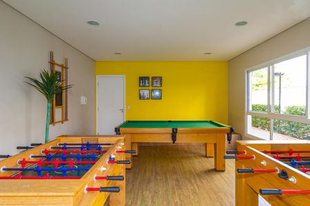 Apartamento à venda com 55m², 2 quartos e 1 vaga Apartamento à venda com 55m², 2 quartos e 1 vagaÁrea comum -Salão de jogos