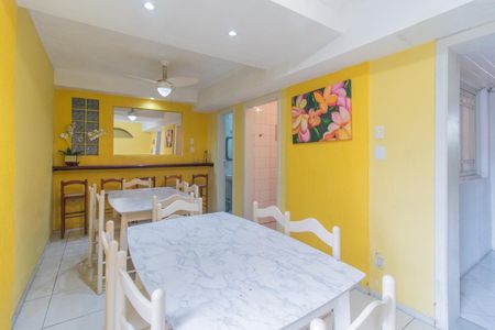 Apartamento à venda com 38m², 1 quarto e sem vaga Apartamento à venda com 38m², 1 quarto e sem vagaÁrea comum - Salão de festas