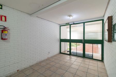 Apartamento à venda com 38m², 1 quarto e sem vaga Apartamento à venda com 38m², 1 quarto e sem vagaHall social
