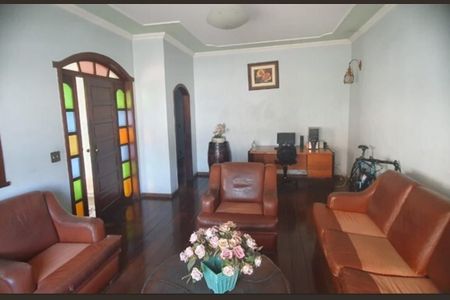 Sala de casa à venda com 4 quartos, 275m² em Jardim Leblon, Belo Horizonte