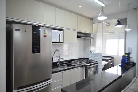 Apartamento à venda com 65m², 3 quartos e 2 vagasCozinha