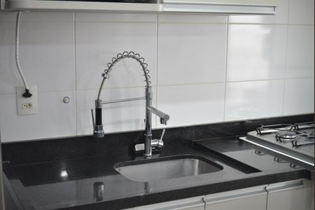 Apartamento à venda com 65m², 3 quartos e 2 vagasCozinha