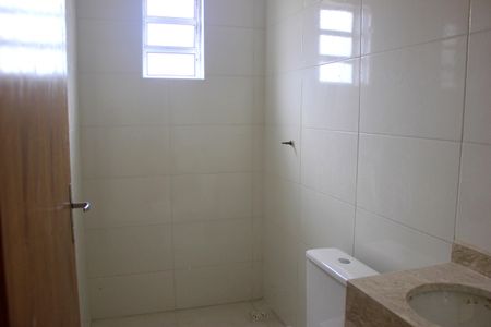 Casa à venda com 105m², 3 quartos e 2 vagasBanheiro da Suíte 1