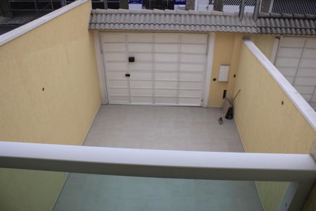Casa à venda com 105m², 3 quartos e 2 vagasVaranda