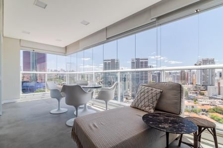 Varanda de apartamento à venda com 1 quarto, 58m² em Pinheiros, São Paulo