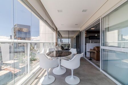 Apartamento à venda com 58m², 1 quarto e 1 vagaVaranda