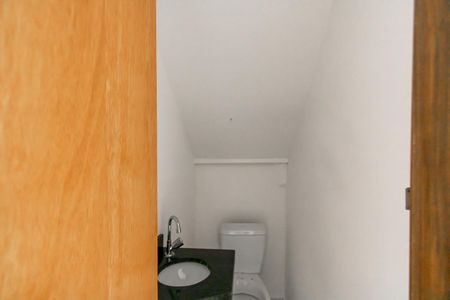 Casa de condomínio à venda com 60m², 2 quartos e 1 vaga Casa de condomínio à venda com 60m², 2 quartos e 1 vagaLavabo