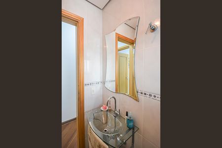 Apartamento à venda com 188m², 4 quartos e 3 vagas Apartamento à venda com 188m², 4 quartos e 3 vagasLavabo