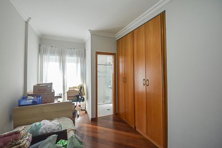 Apartamento à venda com 188m², 4 quartos e 3 vagas Apartamento à venda com 188m², 4 quartos e 3 vagasQuarto 4 - Suíte