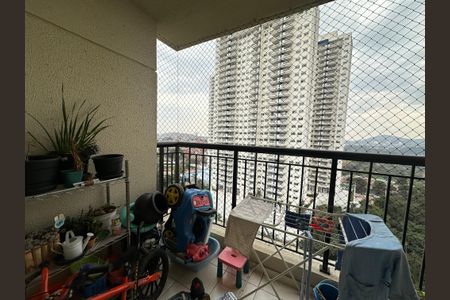 Apartamento para alugar com 68m², 2 quartos e 1 vaga Apartamento para alugar com 68m², 2 quartos e 1 vagaVaranda