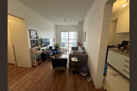Apartamento para alugar com 68m², 2 quartos e 1 vagaSala