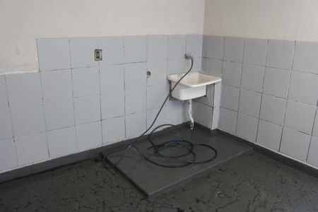 Casa à venda com 90m², 3 quartos e 1 vagaÁrea de Serviço