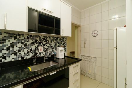 Apartamento à venda com 52m², 2 quartos e 1 vagaCozinha
