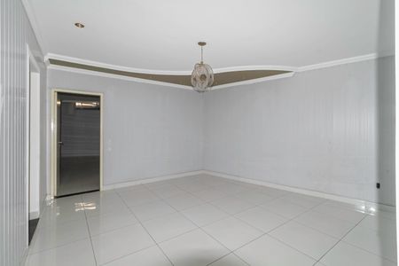 Sala de casa para alugar com 4 quartos, 200m² em São Januário (justinópolis), Ribeirão das Neves