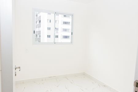 Quarto 1 de apartamento à venda com 2 quartos, 47m² em Vila Socorro, São Paulo