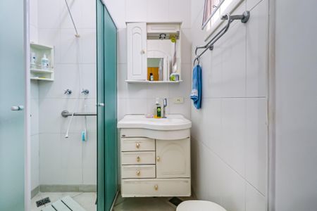 Casa à venda com 224m², 3 quartos e 3 vagas Casa à venda com 224m², 3 quartos e 3 vagasBanheiro - Suite