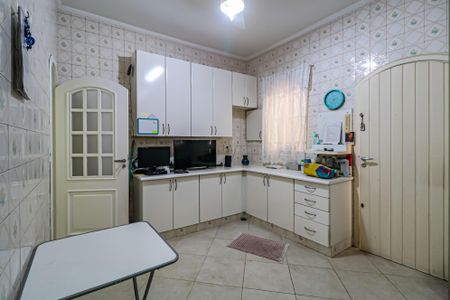 Casa à venda com 224m², 3 quartos e 3 vagas Casa à venda com 224m², 3 quartos e 3 vagasCozinha