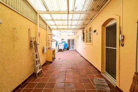 Casa à venda com 224m², 3 quartos e 3 vagas Casa à venda com 224m², 3 quartos e 3 vagasGaragem