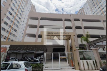 Apartamento à venda com 44m², 2 quartos e 1 vaga Apartamento à venda com 44m², 2 quartos e 1 vagaFachada