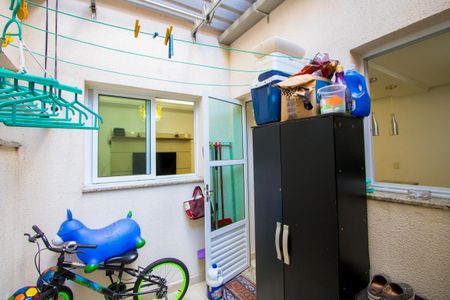 Apartamento à venda com 60m², 2 quartos e 1 vagaÁrea de serviço