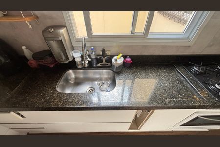 Apartamento à venda com 96m², 2 quartos e 1 vagaCozinha