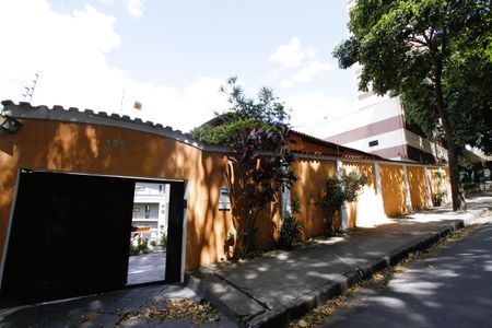 Studio para alugar com 40m², 1 quarto e 1 vagaFachada