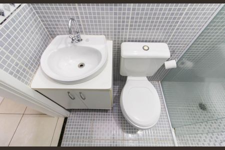 Casa para alugar com 300m², 3 quartos e 4 vagas Casa para alugar com 300m², 3 quartos e 4 vagasBanheiro da Suíte