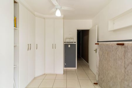 Casa para alugar com 300m², 3 quartos e 4 vagas Casa para alugar com 300m², 3 quartos e 4 vagasQuarto 1